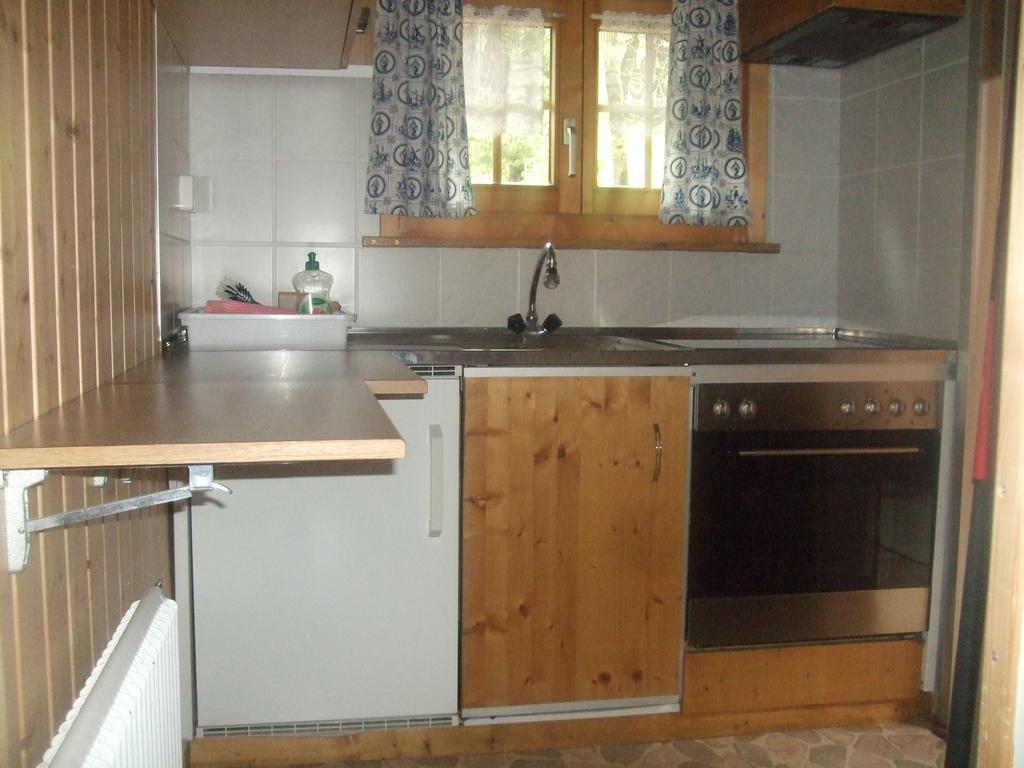 Apartment Nadeschda อาเดลโบเดิน ภายนอก รูปภาพ